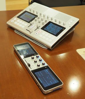 GO-DJ／GO-DJ Plus両製品で同じ液晶ディスプレイが使われている