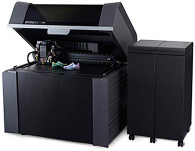 国内未発売の3Dプリンティングシステム「J750」