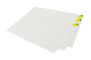 サイズは210×180mmで、1セット3枚入り