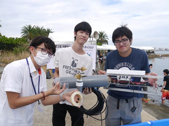 沖縄工業高等専門学校の開発メンバー