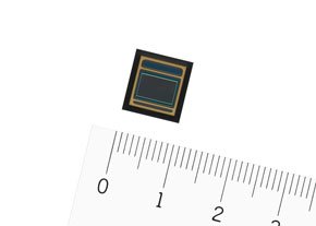 IMX390CQV