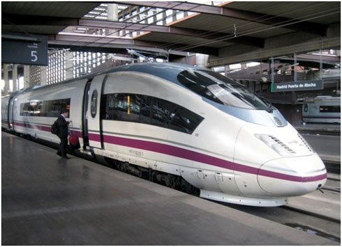 高度なデータアナリティクスにより安定運用される高速鉄道「Velaro E train」