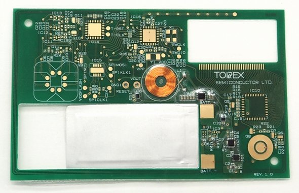 スマートカードの内部基板 出典：トレックス