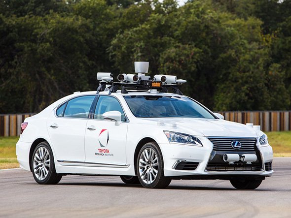 改良版の自動運転実験車両（クリックして拡大） 出典：トヨタ自動車