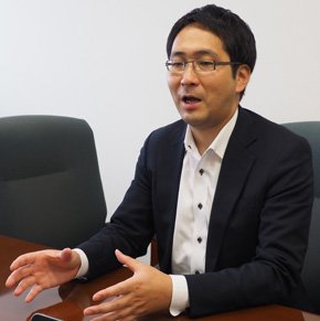 マカフィー セールスエンジニアリング本部 サイバー戦略室 シニアセキュリティアドバイザー CISSP 佐々木弘志氏