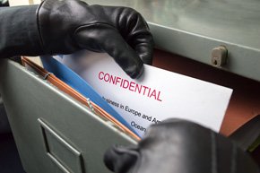 従業員による社内データの持ち出しを未然に防ぐには？　DMG森精機から学ぶ