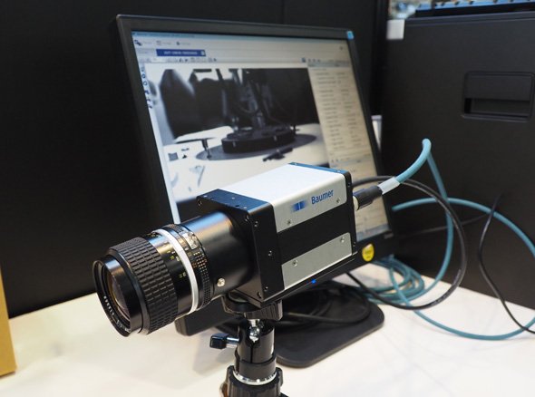 10GigE Vision準拠の高速カメラ「QXシリーズ」のデモ
