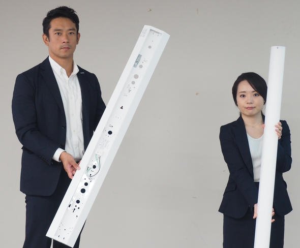 器具本体（左）とライトバー（右）による組み合わせ方式が特長のiDシリーズ