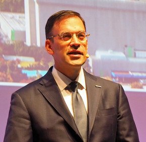日本マイクロソフト 代表取締役 社長の平野拓也氏
