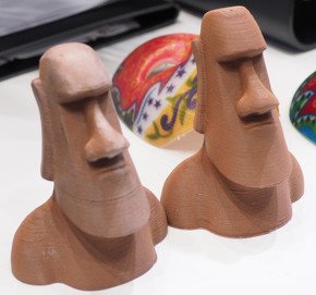 新材料のメタリックPLAによる造形サンプル