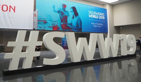 「SOLIDWORKS World」でおなじみのハッシュタグオブジェ
