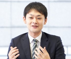 アドバンスソフト 営業部 営業第1課 課長の鈴木照久氏