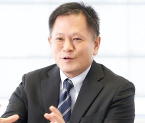 アドバンスソフト 常務取締役 兼 営業部 部長の板橋元嗣氏