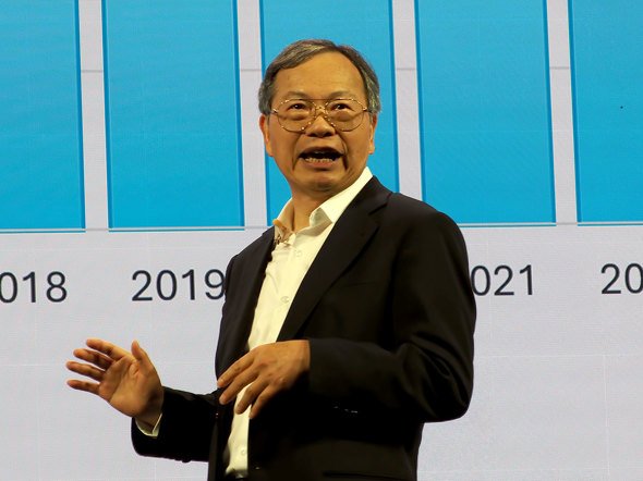 写真1：Charles Liang氏。2024年のCOMPUTEXにおける基調講演のスナップ